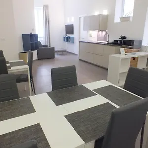 Re Federico Ferienhaus