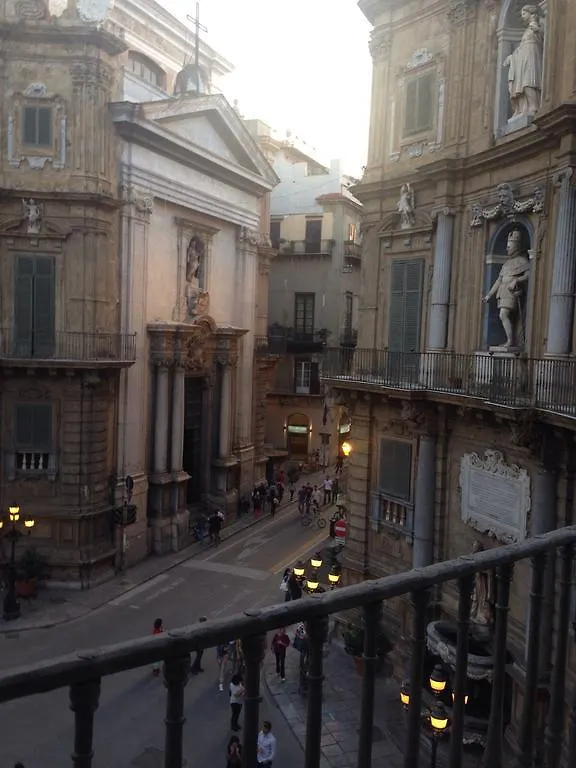 Apartment Ba&Mi Palermo Italien